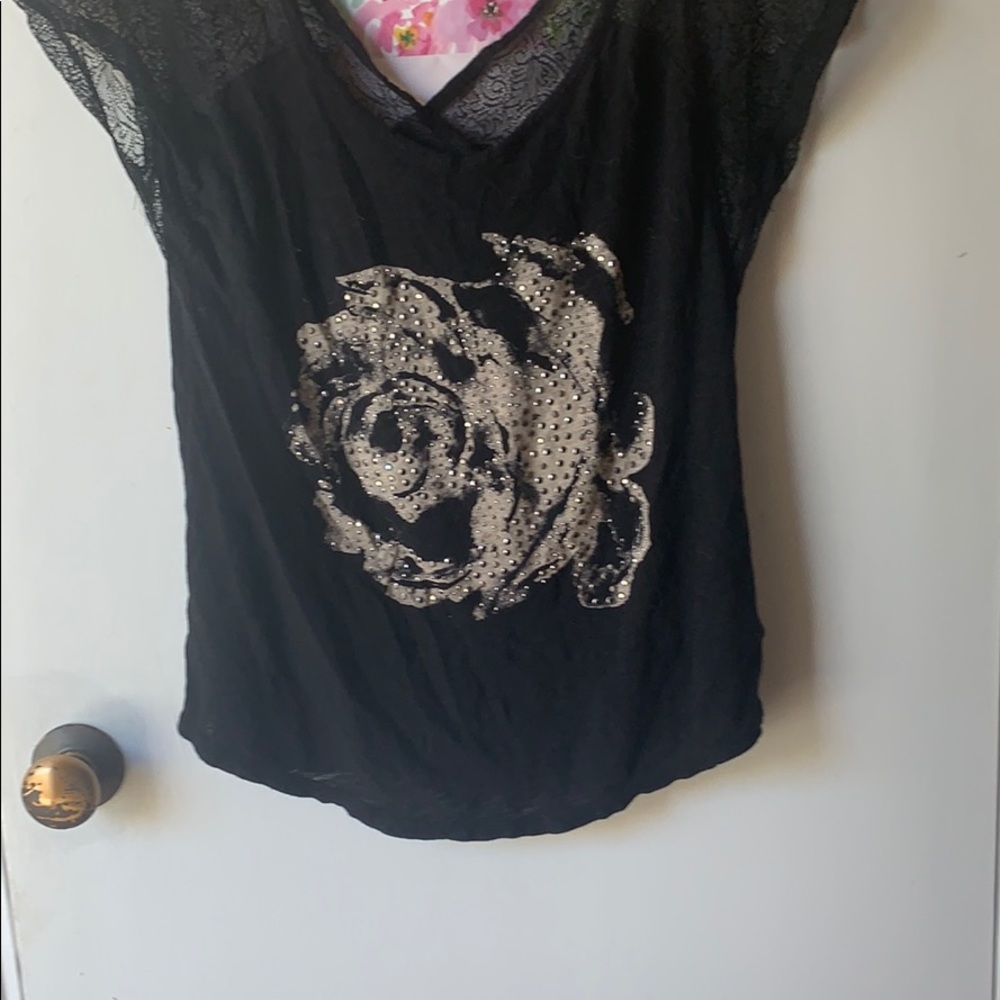Black T-shirt